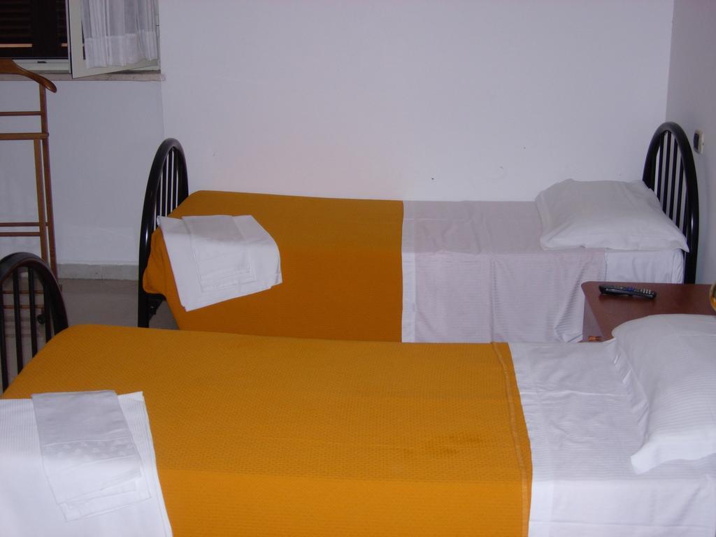 Hotel Ai Vecchi Tempi Frattocchie Habitación foto